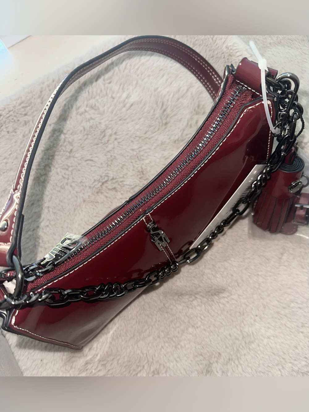 STEVE MADDEN Bmikas Glossy Bloodstone Shoulder Bag - Picture 6 of 14